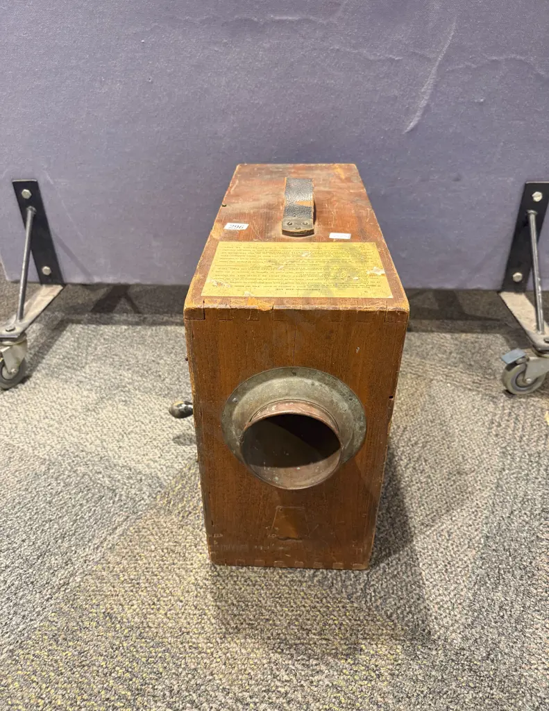 Vintage Norwegian Pattern Rotary Foghorn Image 1++