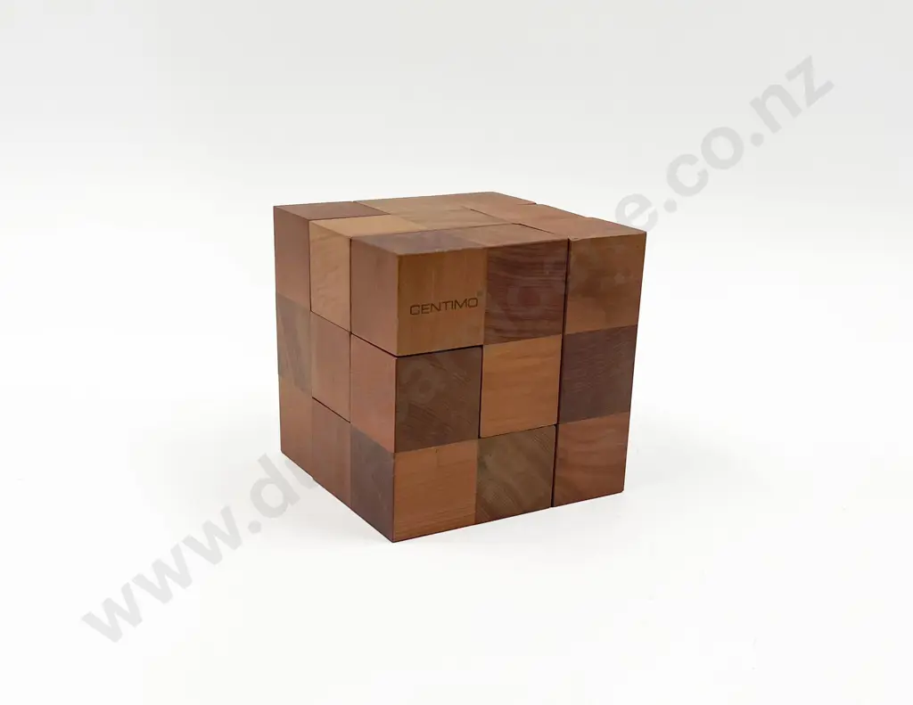 Centimo Wooden Puzzle Cube Image 1++