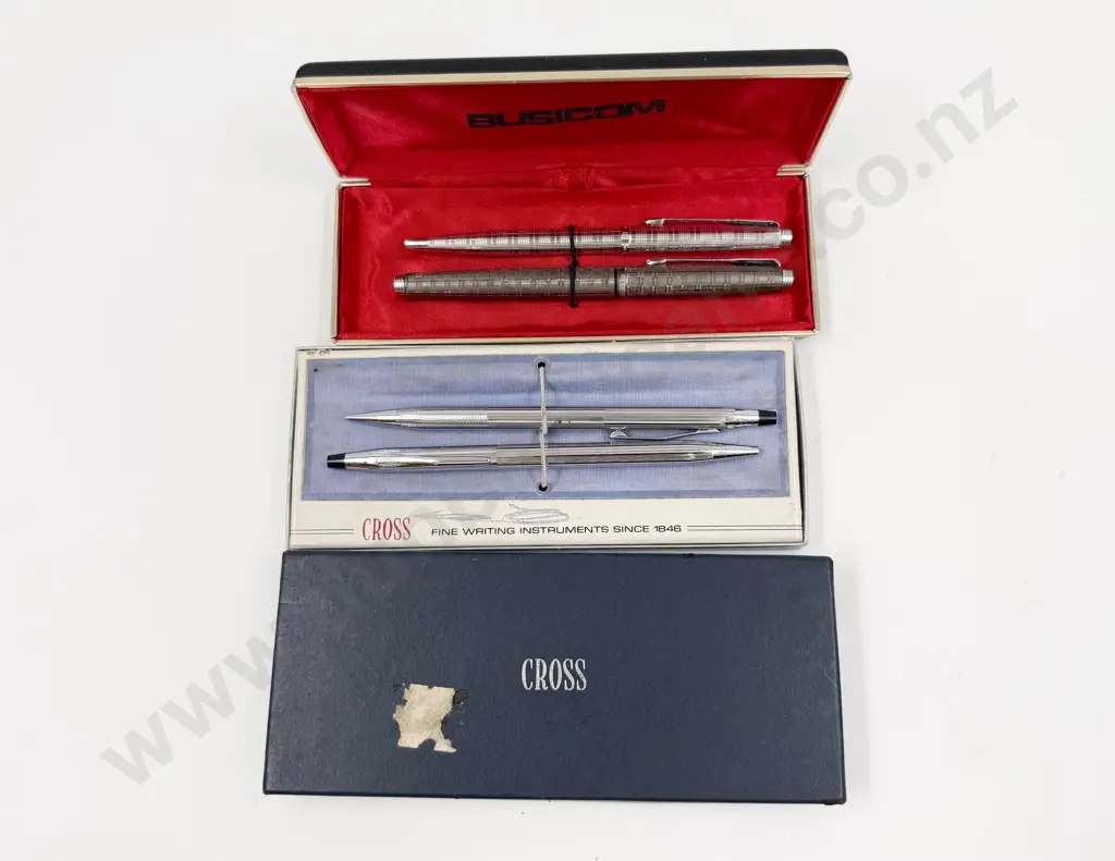 A Parker Ballpoint & Fountain Pen Set together with Cross Ballpoint & Pencil Set Image 1++