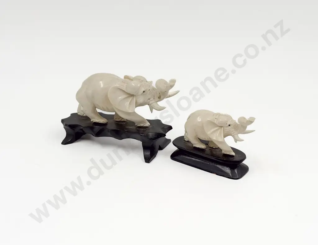 Graduated Pair of Ivory Carved Elephants Image 1++