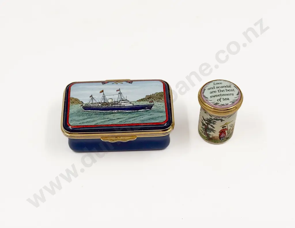 Halcyon Days Trinket Box together with Thimble Case Image 1++