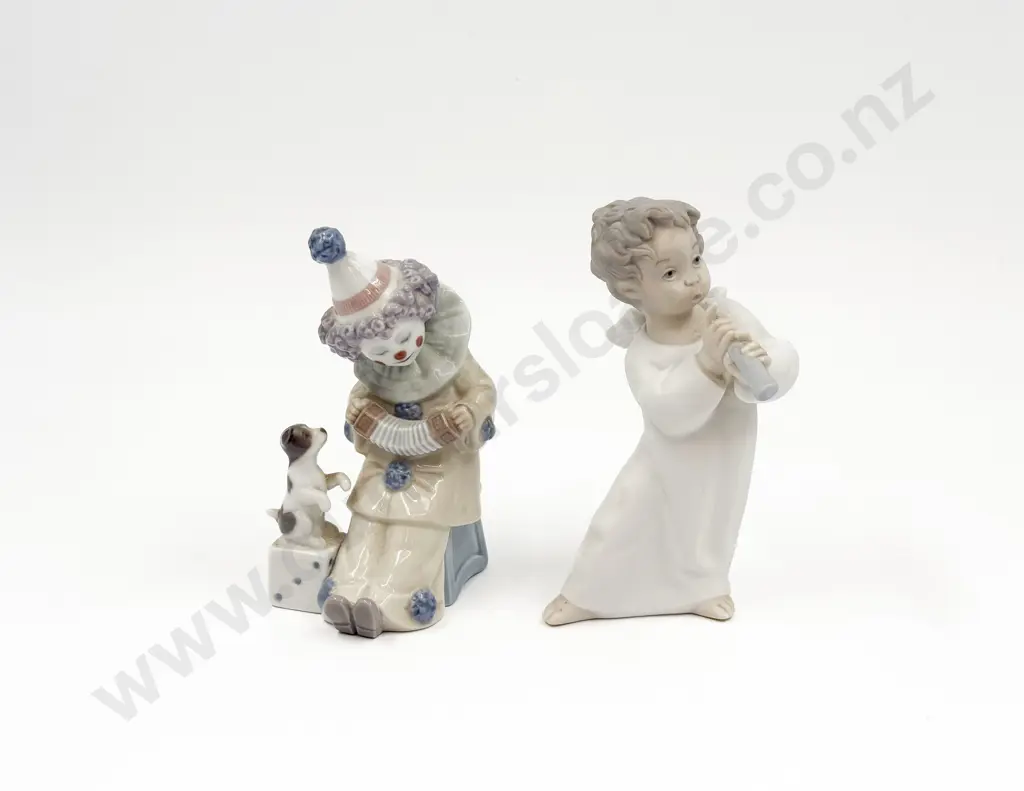 Two Lladro Figures Image 1++