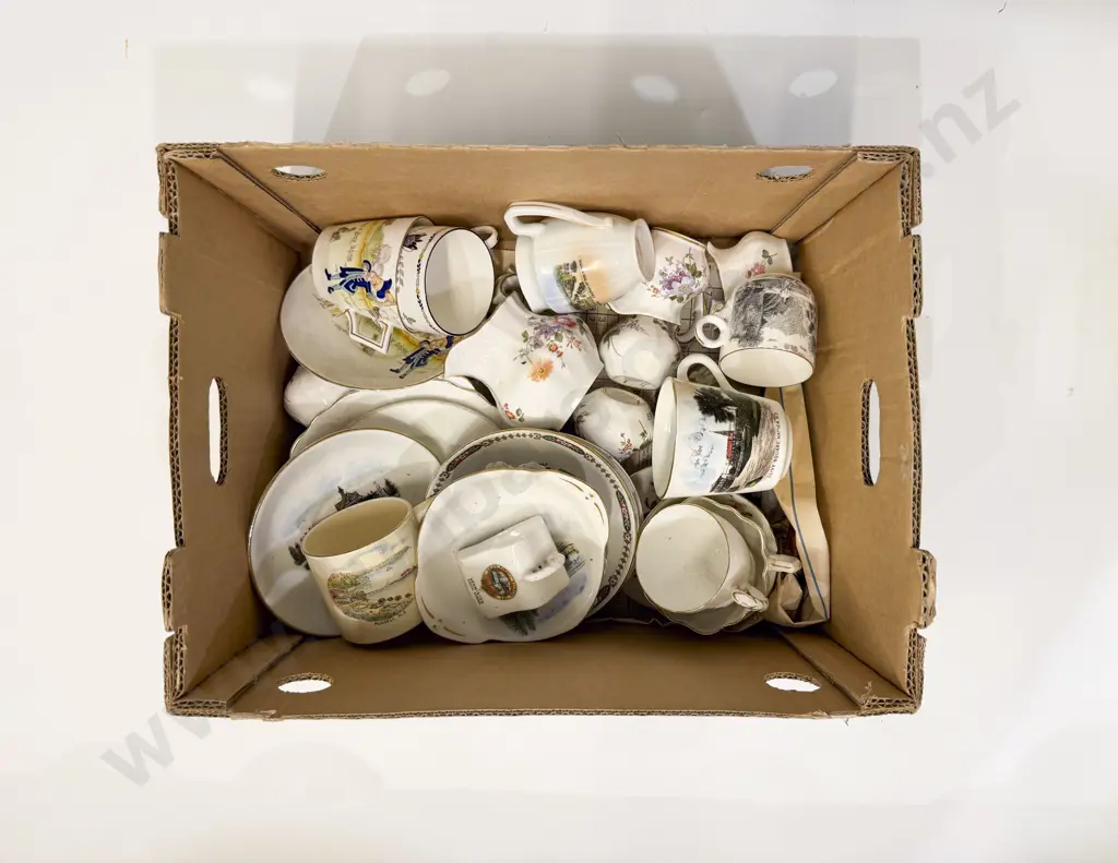 Box Quantity of Assorted China incl RCD etc Image 1++