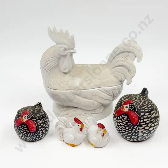 Italian Ceramic Rooster Form Lidded Tureen & Assorted Chook Ornaments