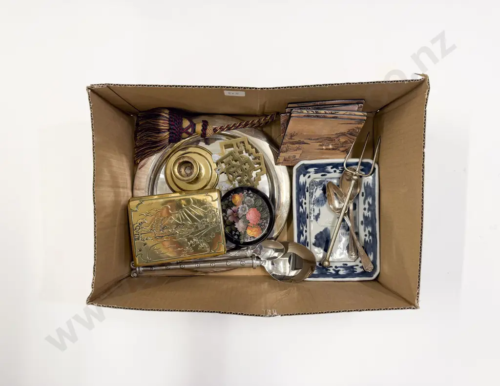 Box Quantity of Assorted Image 1++