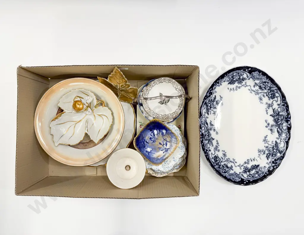 Box Quantity of Assorted Fancy China Image 1++