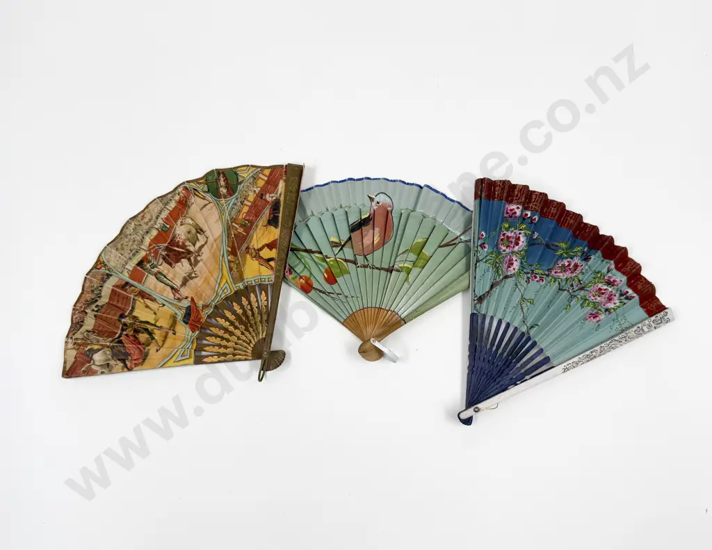 Quantity Assorted Decorative Fans Image 1++