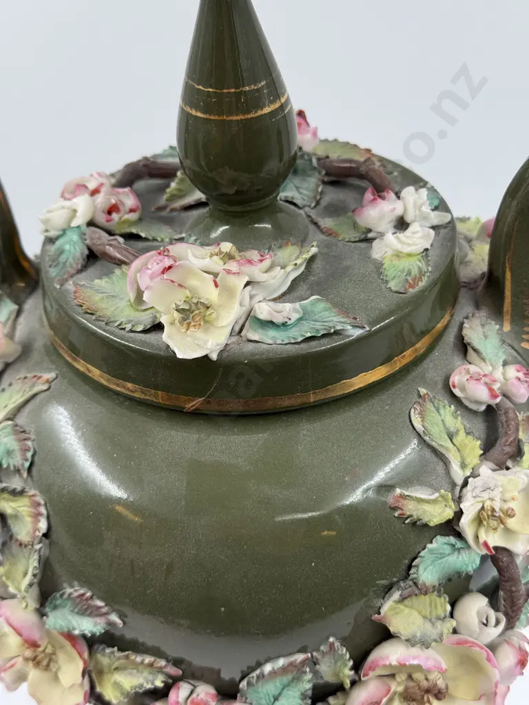 Large Floral Decorated Lidded Urn Image 1++
