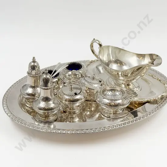 Qty of S/P On Oval Tray