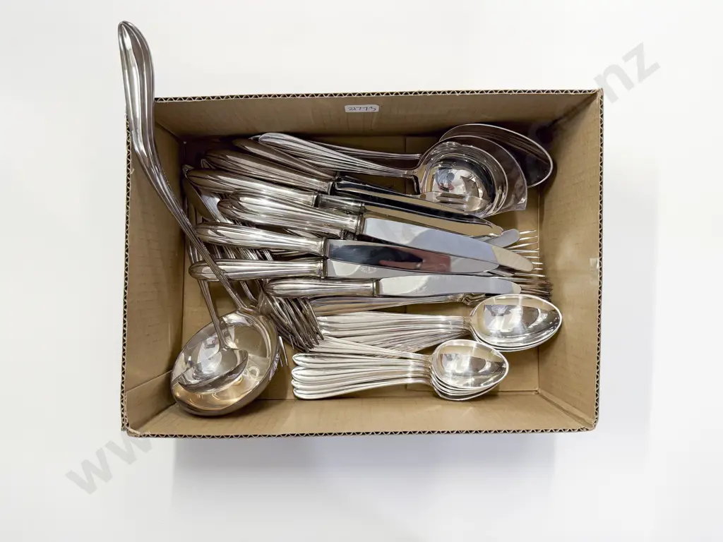 Boxed Quantity of S/P Cutlery Image 1++