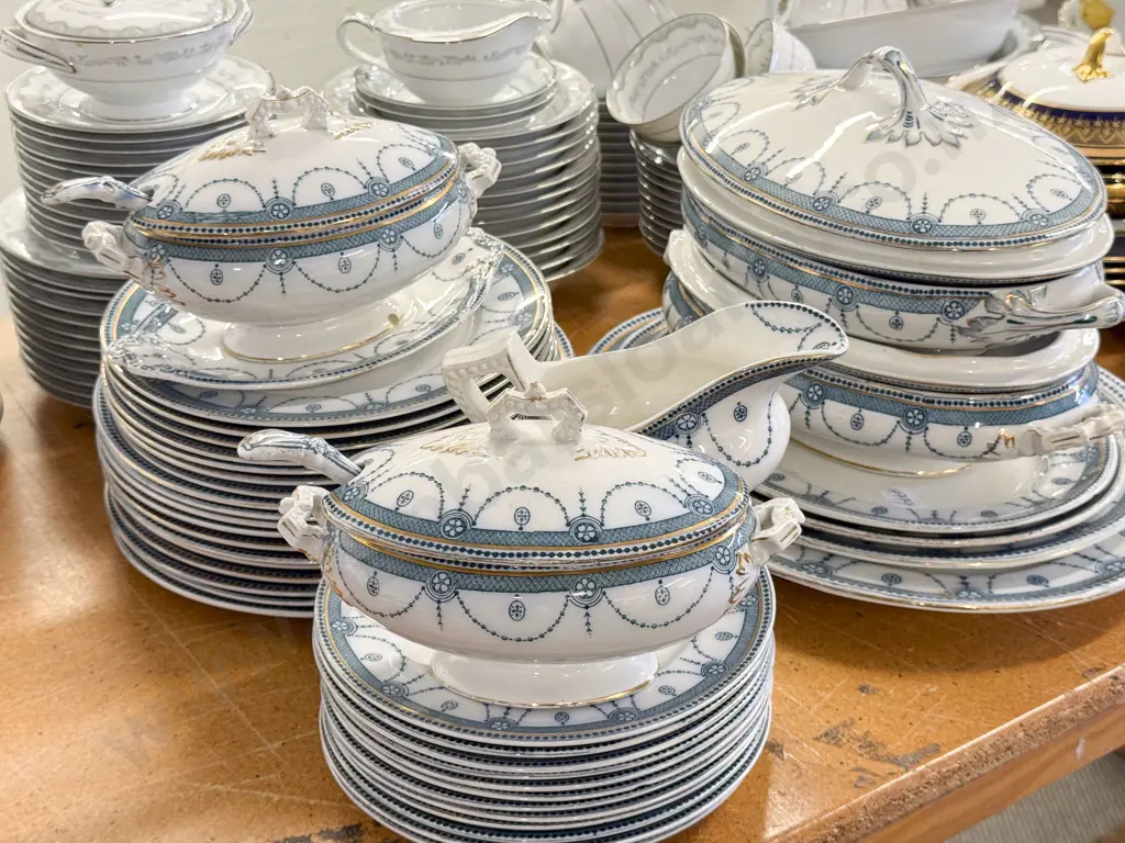 Wood & Sons Venice Pattern Dinner China Image 1++