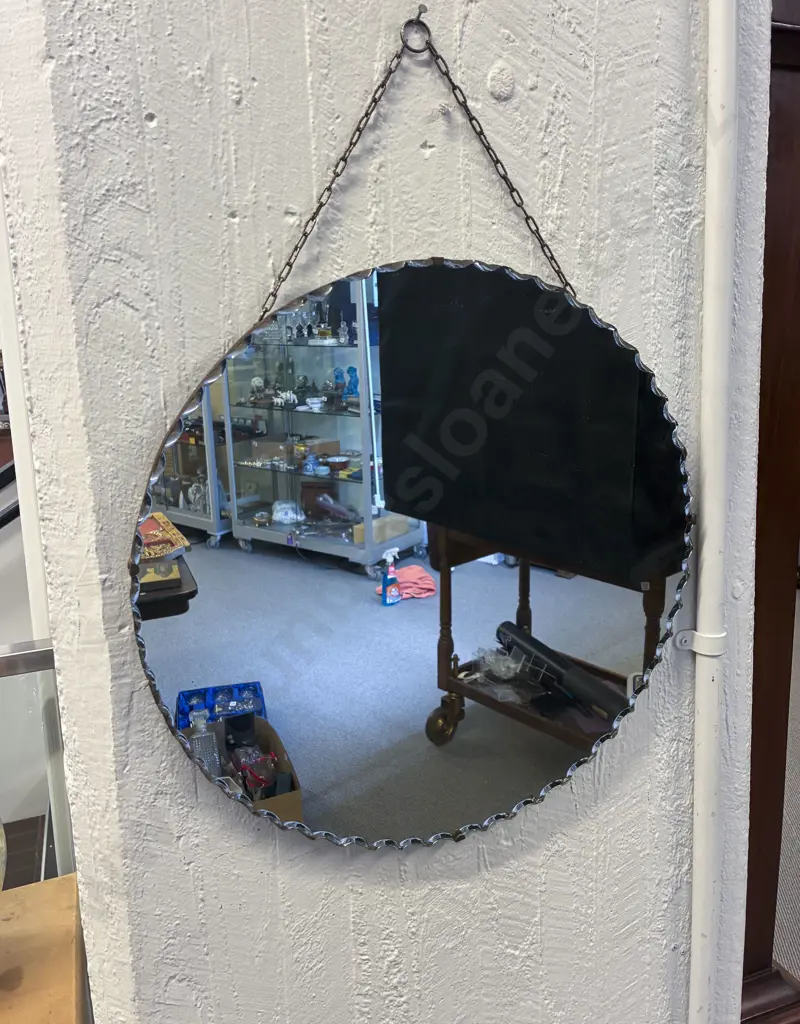 Circular Bevelled Edge Wall Mirror Image 1++