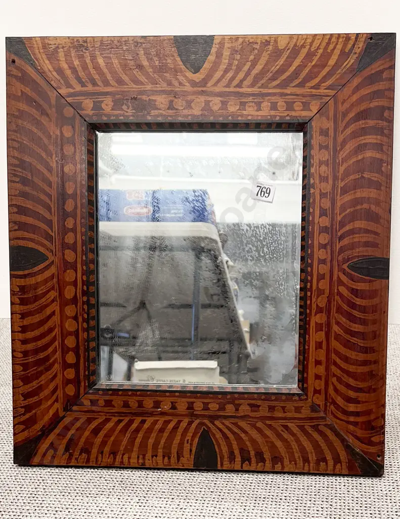 Decorative Wall Mirror Image 1++