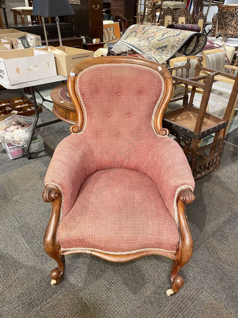 Victorian Button Back Grandfather Chair Image 1++