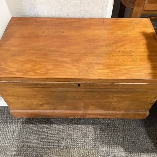 Kauri NZ Metal Handled Travel Trunk