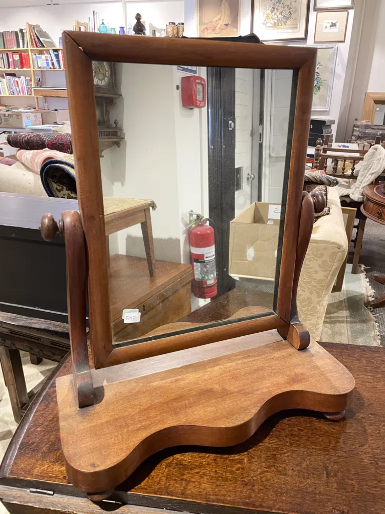 Late Vict. Mahogany Toilet Swing Mirror Image 1++