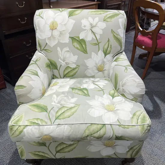 Modern Upholstered Lounge Chair