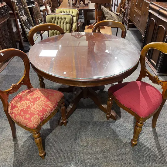 Mid C20th Circular Dining Table with Four Chairs
