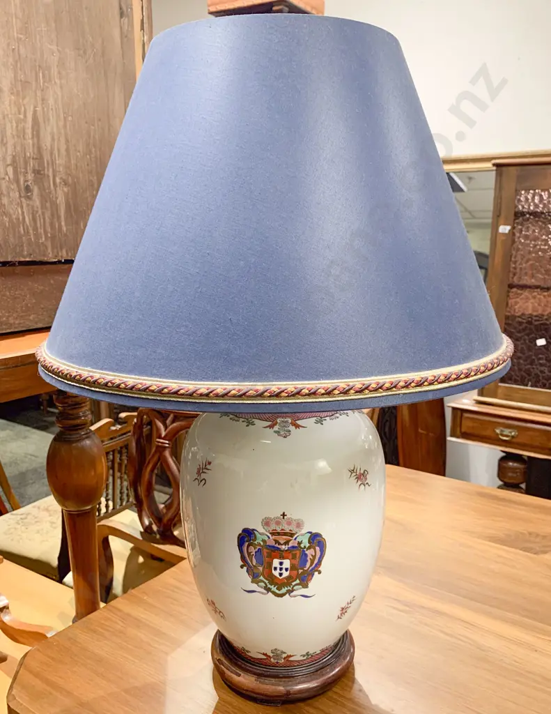 Sampson of Paris Style Porcelain Lamp Image 1++