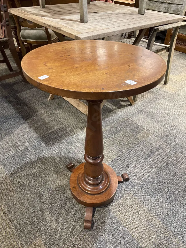 Victorian Mahogany Circular Wine Table Image 1++