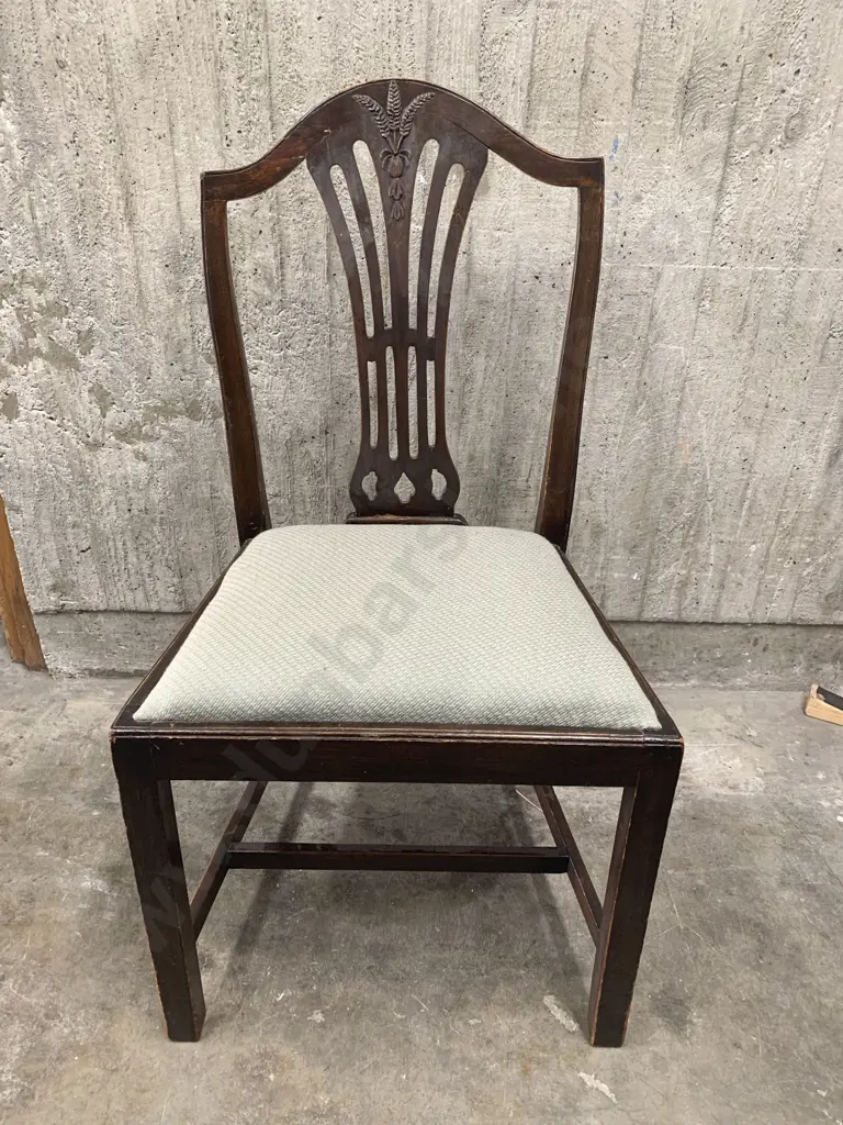Geo III Mahogany Single Chair Image 1++